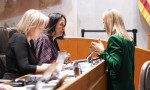 Susín, junto a Cortés y Vaquero, en el pleno