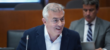 Campoy en la comisión de Economía