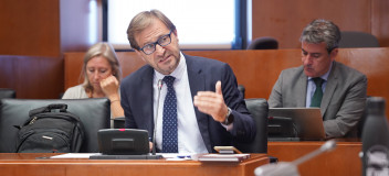Ledesma, en la comisión de Institucional