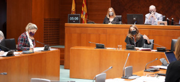 María Navarro, durante su comparecencia, ha respondido a las preguntas de Mar Vaquero