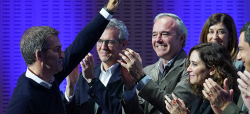 Azcón durante la presentación de candidatos autonómicos del PP a las próximas elecciones del 28M en Zaragoza