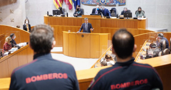 Lagüens, durante su intervención en el pleno