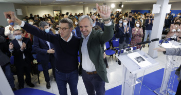 Azcón y Feijóo, en la sede del PP Aragón