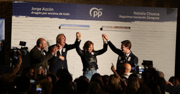 Los candidatos a la DGA y la alcaldía, en la plaza San Felipe