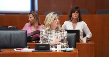 La portavoz de Hacienda del PP en las Cortes de Aragón, Blanca Puyuelo