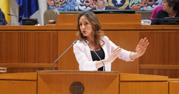 María Navarro, portaviz adjunta del Partido Popular en las Cortes de Aragón