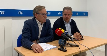 Joaquín Juste y Jesús Fuertes en la rueda de prensa celebrada este martes