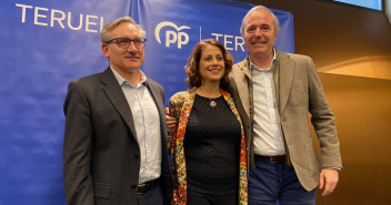 Joaquín Juste, Emma Buj y Jorge Azcón en la proclamación de Emma Buj como candidata a la Alcaldía de Teruel