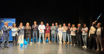 Joaquín Juste y Ana Marín, en compañía de la candidatura del Partido Popular en Andorra