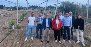 Joaquín Juste ha mantenido un encuentro con agricultores afectados por el virus sharka