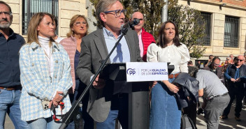 Lectura del manifiesto en Teruel