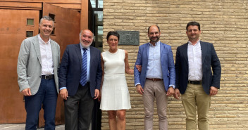 Marín junto a los alcaldes y portavoces del PP afectados por el recorte en transporte sanitario urgente