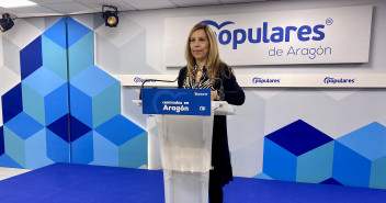 Ana Alós en la sede del PP Aragón