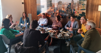 Buj ha mantenido un encuentro con el sector comercial turolense