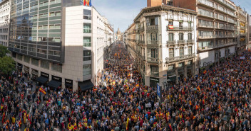 Los manifestantes en Zaragoza llenan la plaza España, la calle del Coso y la calle Alfonso
