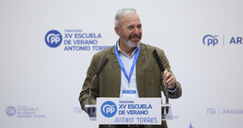 El Presidente del PP Aragón, Jorge Azcón