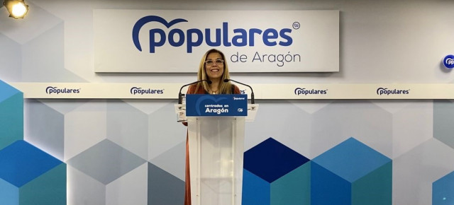 Ana Alós en la sede del PP argonés