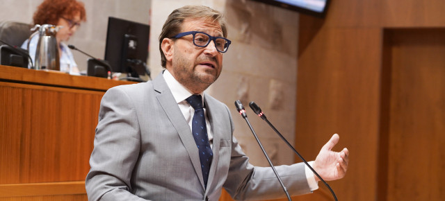 El portavoz del PP en las Cortes de Aragón, Fernando Ledesma