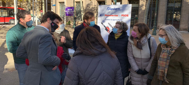 El presidente del PP de Zaragoza ha presentado la campaña a las puertas del Pignatelli