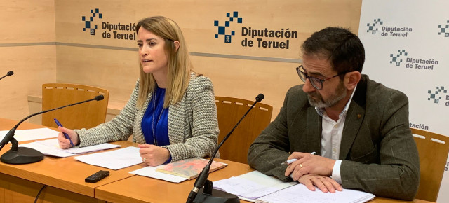 Yolanda Sevilla y Carlos Boné en la rueda de prensa previa al pleno