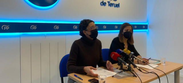 Ana Marín y Rosa María Sánchez, durante la rueda de prensa de este miércoles en Teruel