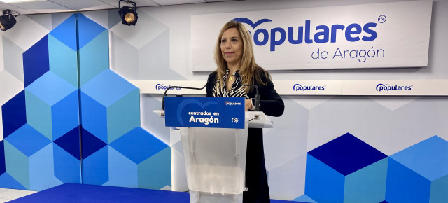 Ana Alós en la sede del PP Aragón