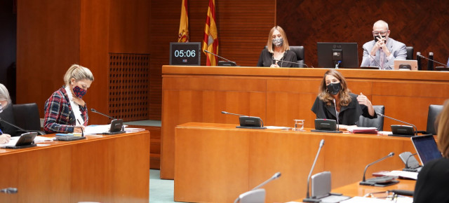 María Navarro, durante su comparecencia, ha respondido a las preguntas de Mar Vaquero